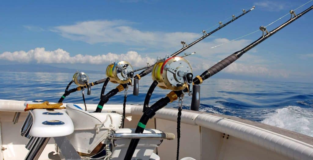 Lots of fine-weather days characterize this fishery, as Brasilia trolls over the calm water.