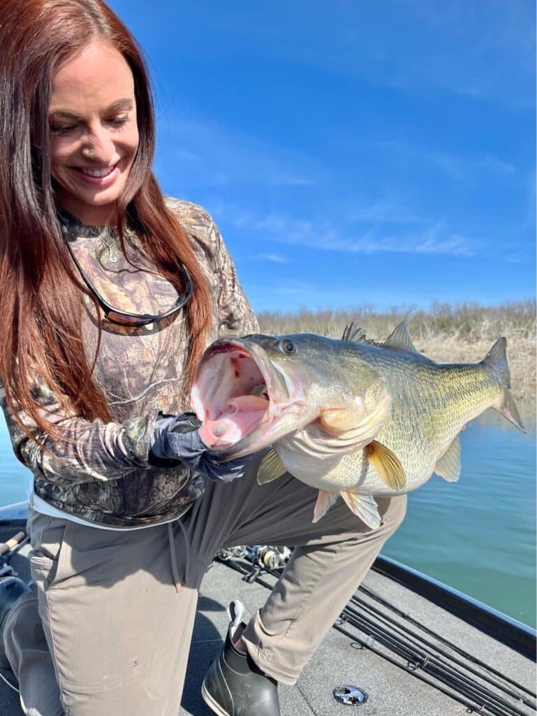 side view of Lea Anne Powell’s pending world record largemouth bass