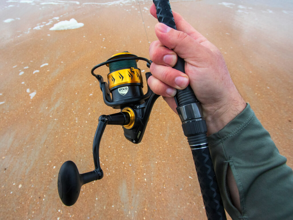 Surf fishing reel